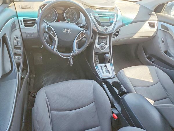 2012 HYUNDAI ELANTRA GLS(Middle grade)