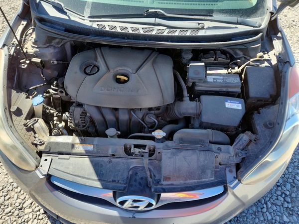 2012 HYUNDAI ELANTRA GLS(Middle grade)