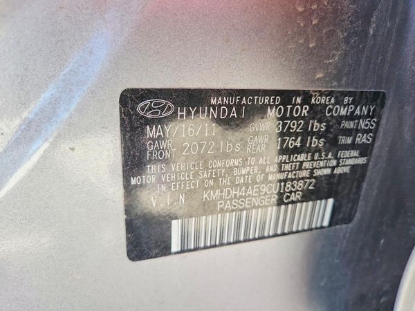 2012 HYUNDAI ELANTRA GLS(Middle grade)