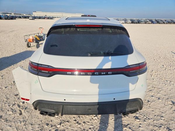 2025 PORSCHE MACAN Macan, Macan T