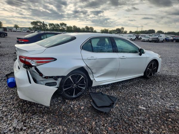 2018 TOYOTA CAMRY XSE