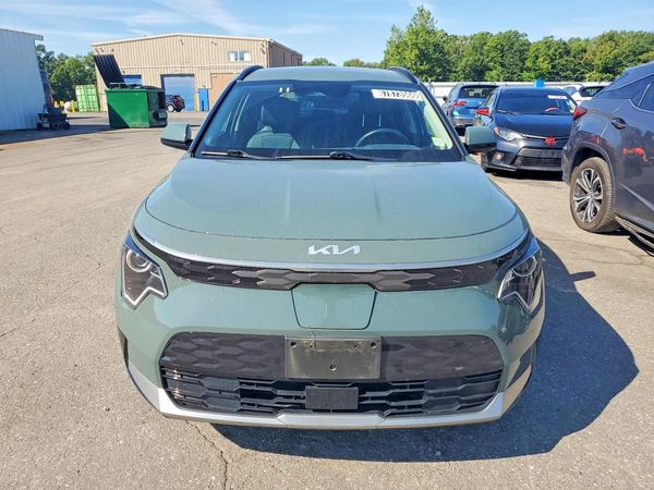 2023 KIA NIRO Wind