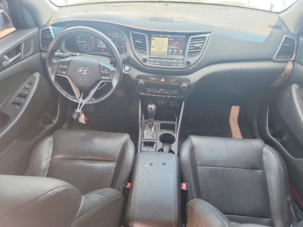 2016 HYUNDAI TUCSON