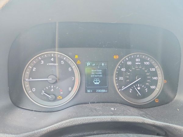 2016 HYUNDAI TUCSON