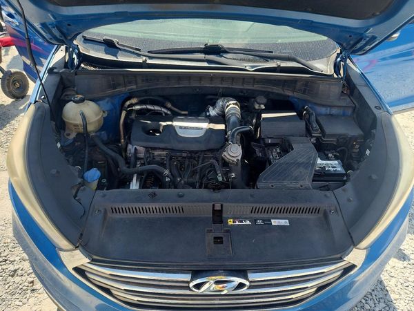 2016 HYUNDAI TUCSON