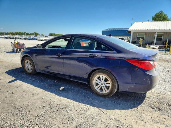 2013 HYUNDAI SONATA