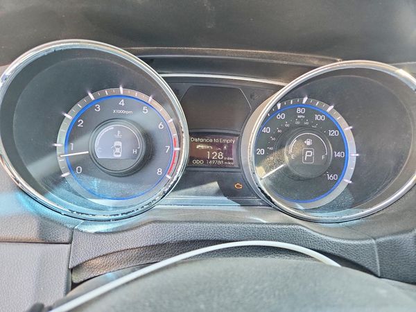 2013 HYUNDAI SONATA
