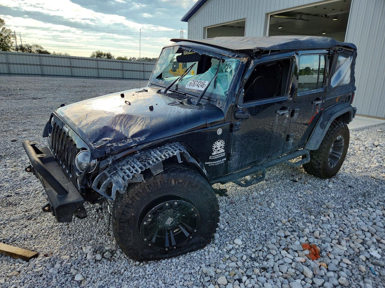 2014 JEEP WRANGLER Sport — Front 3/4