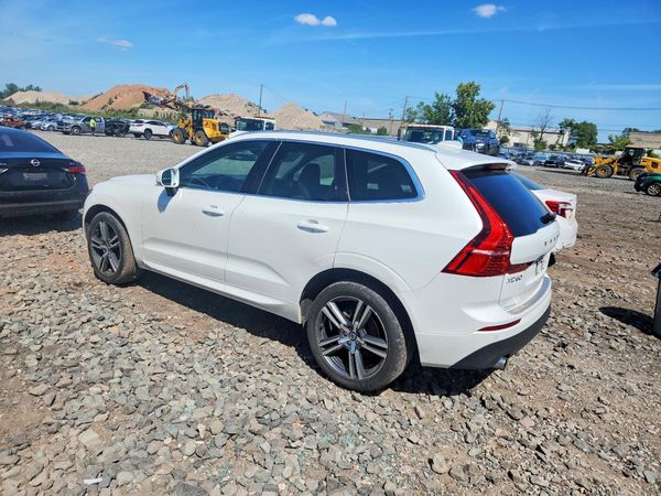 2021 VOLVO XC60