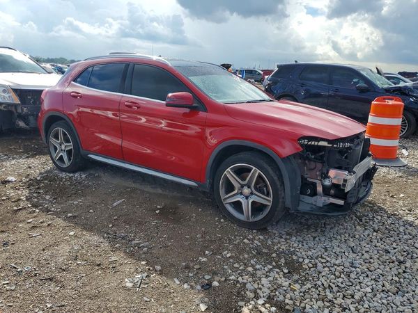 2015 MERCEDES-BENZ GLA GLA250 4-MATIC