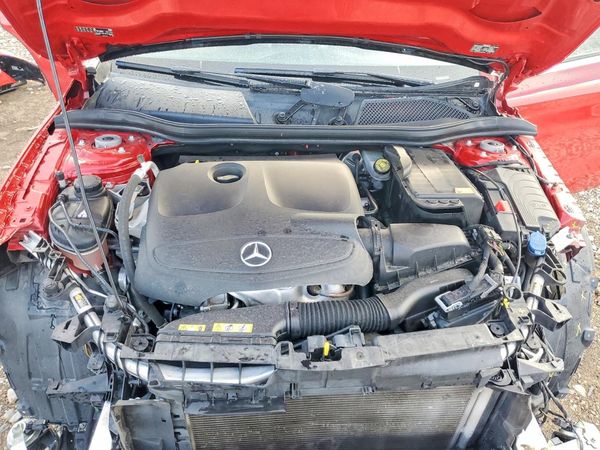 2015 MERCEDES-BENZ GLA GLA250 4-MATIC