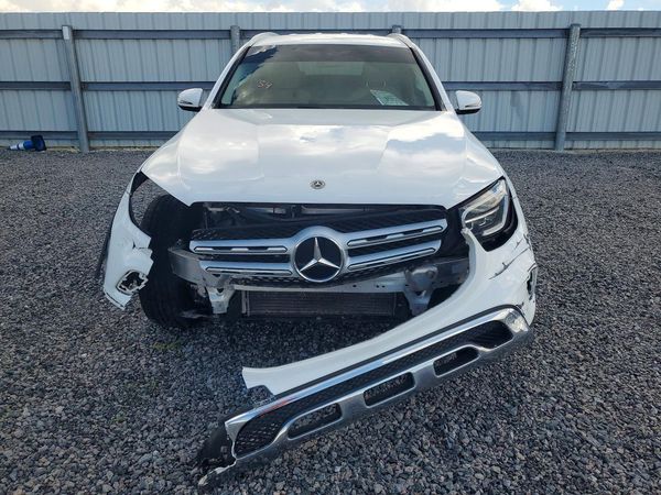 2020 MERCEDES-BENZ GLC
