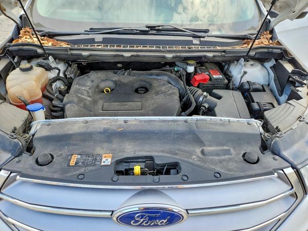 2018 FORD EDGE — Engine bay