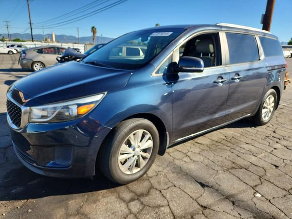 2016 KIA SEDONA
