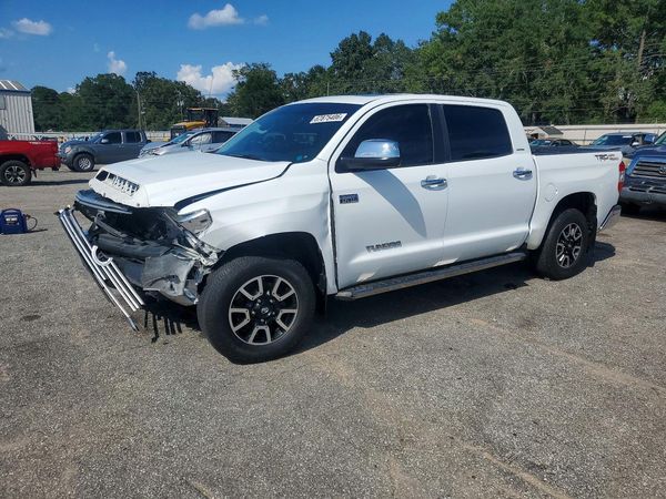 2016 TOYOTA TUNDRA — DSFA — Front 3/4