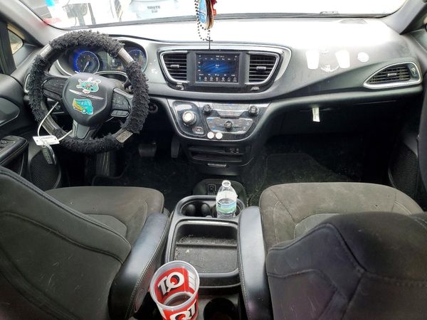 2020 CHRYSLER PACIFICA Touring
