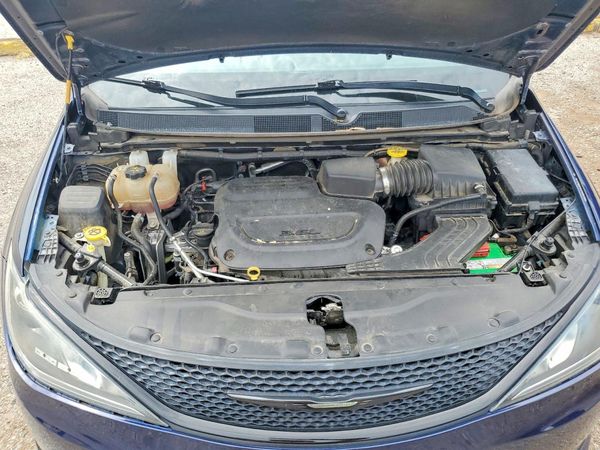 2020 CHRYSLER PACIFICA Touring
