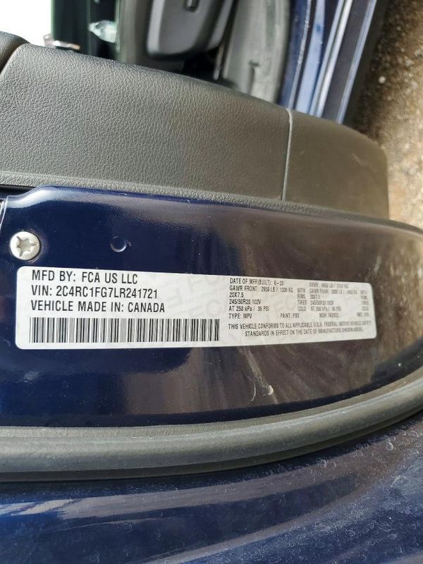 2020 CHRYSLER PACIFICA Touring