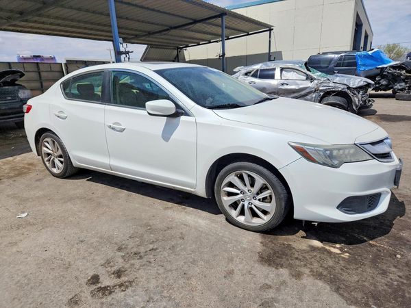 2016 ACURA ILX Base/Acura Watch Plus — Passenger 3/4