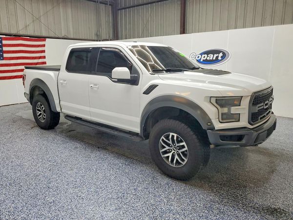 2017 FORD F150 SuperCrew-Raptor — Passenger 3/4