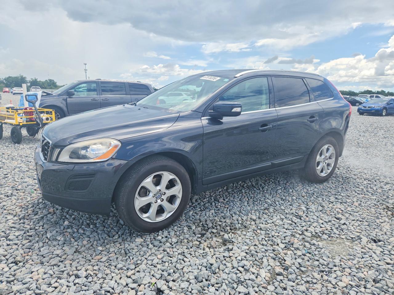 2013 VOLVO XC60