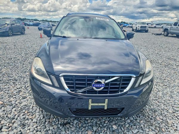 2013 VOLVO XC60