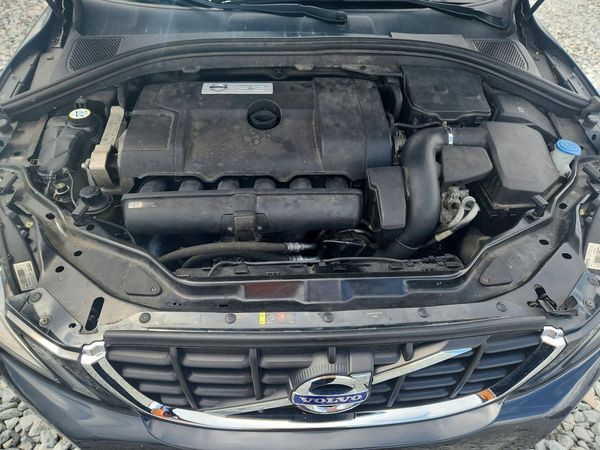 2013 VOLVO XC60