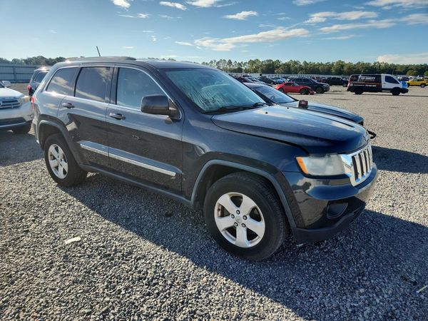 2012 JEEP GRAND CHER Laredo — Passenger 3/4