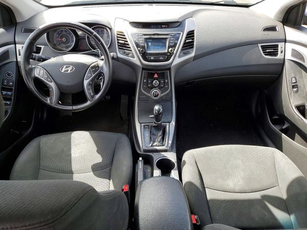 2015 HYUNDAI ELANTRA GLS(Middle)