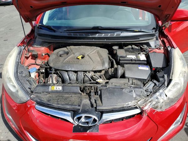 2015 HYUNDAI ELANTRA GLS(Middle)
