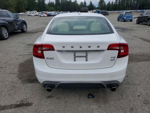 2017 VOLVO S60 Dynamic — DIRR