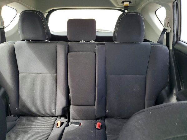 2015 TOYOTA RAV4 XLE (M Grade)