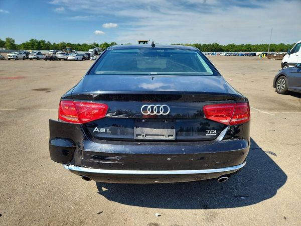 2014 AUDI A8