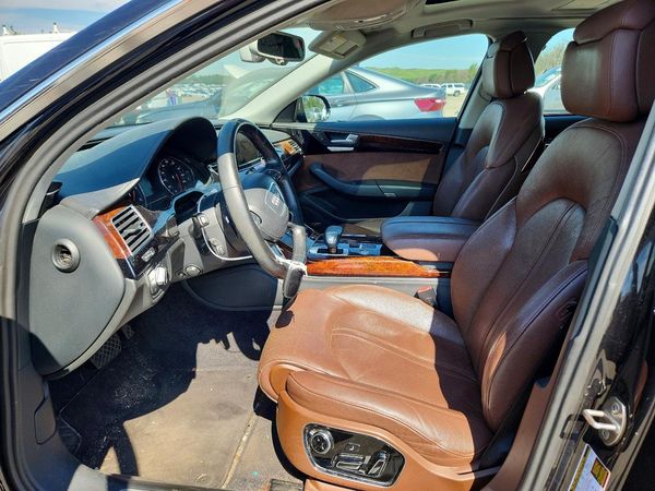 2014 AUDI A8