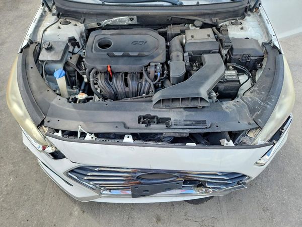 2018 HYUNDAI SONATA SE, Eco