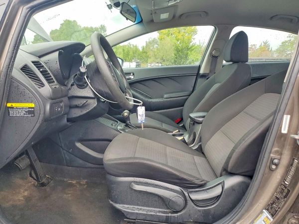 2015 KIA FORTE