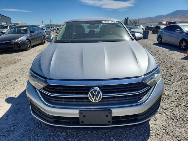2022 VOLKSWAGEN JETTA