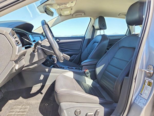 2022 VOLKSWAGEN JETTA