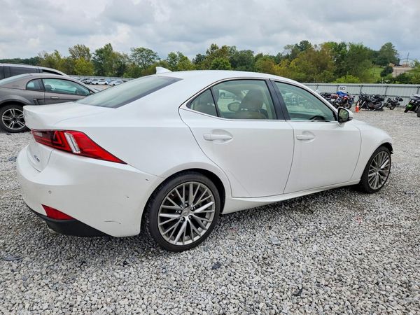 2016 LEXUS IS
