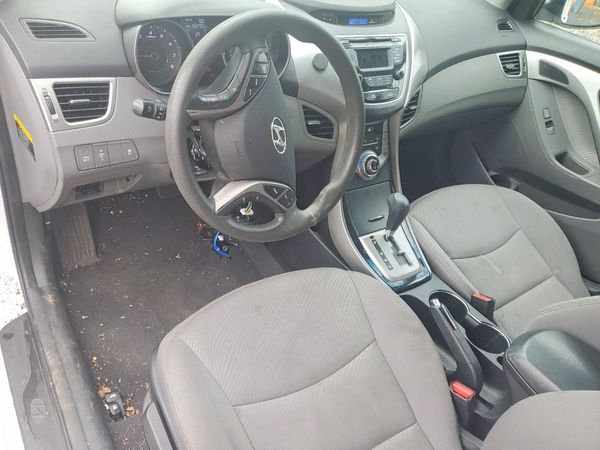 2013 HYUNDAI ELANTRA