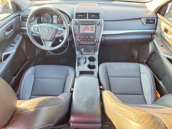 2015 TOYOTA CAMRY