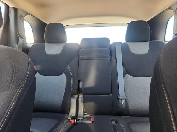 2016 JEEP CHEROKEE Sport — SUVN