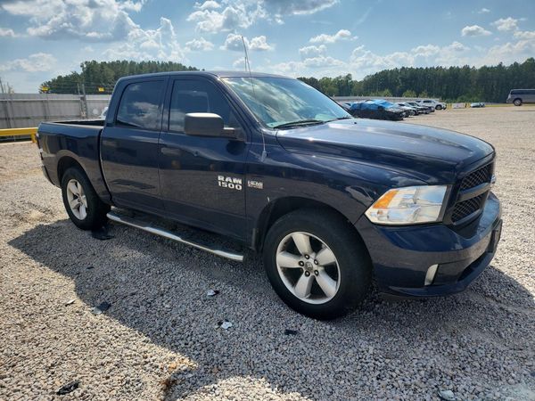 2013 RAM 1500 ST