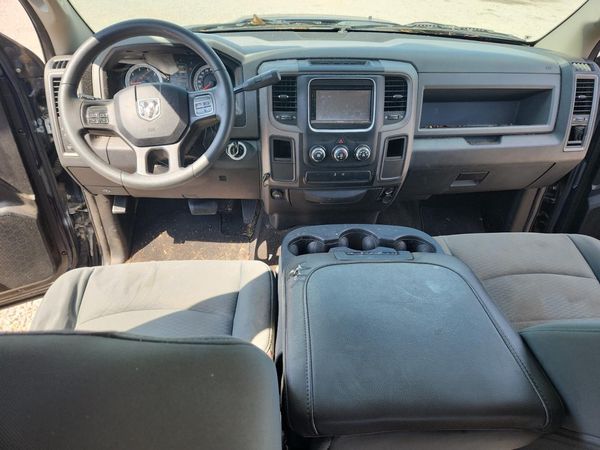 2013 RAM 1500 ST