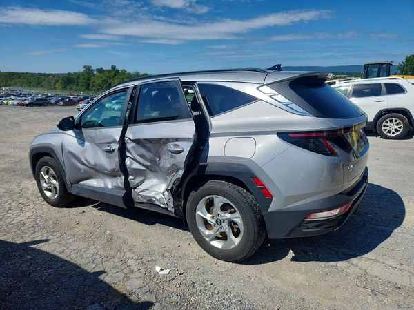 2022 HYUNDAI TUCSON