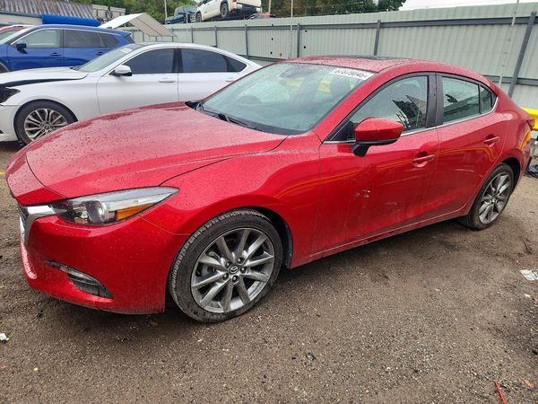 2018 MAZDA 3