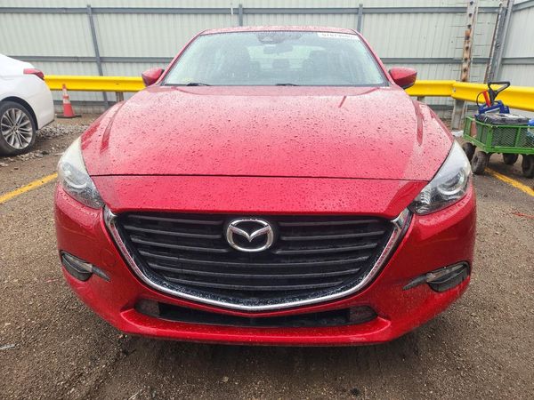 2018 MAZDA 3