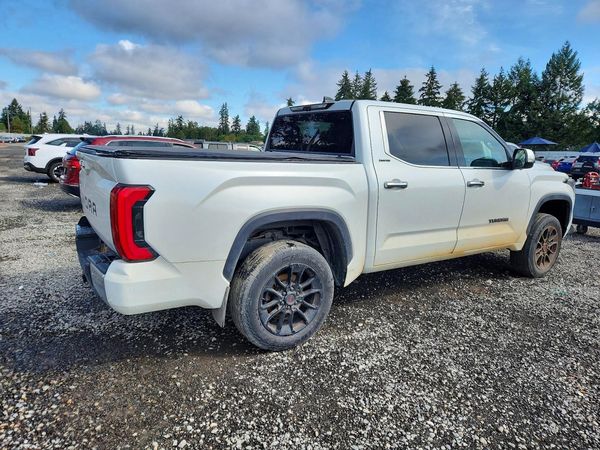 2023 TOYOTA TUNDRA