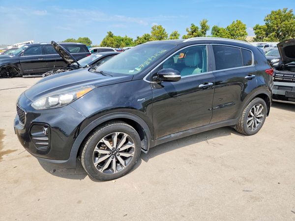 2017 KIA SPORTAGE EX — Front 3/4