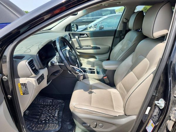 2017 KIA SPORTAGE EX — DENT